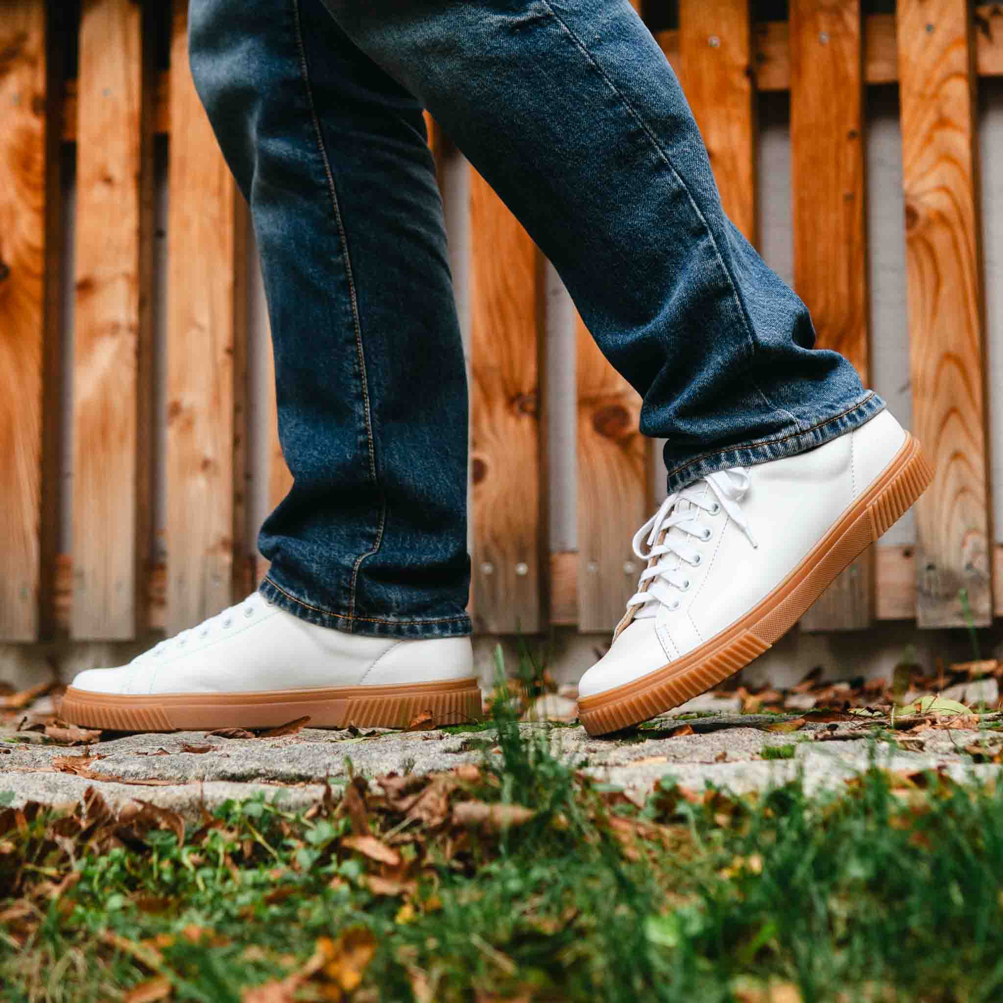 Mirro White/Gum
