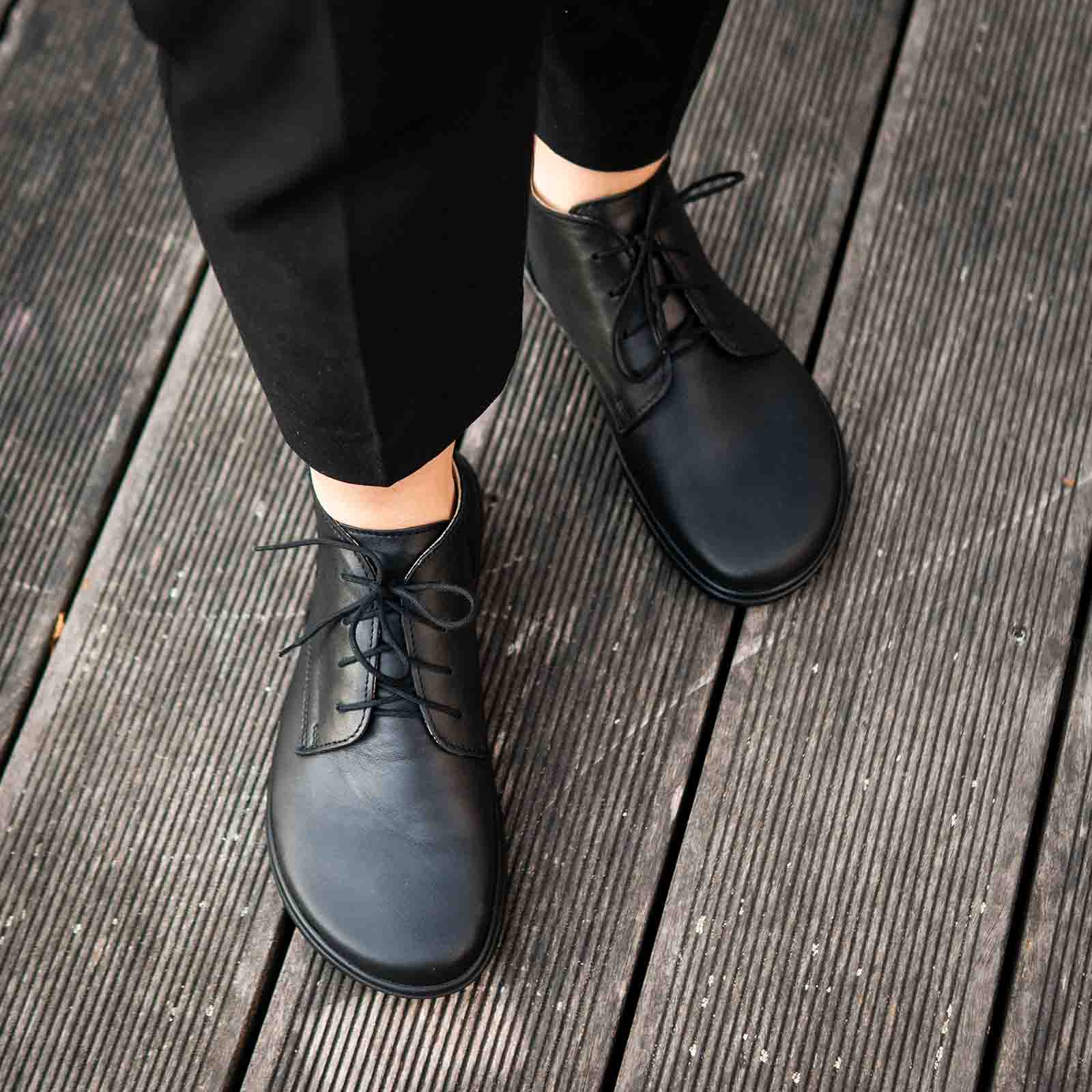 Barfuß Derby Mid Black