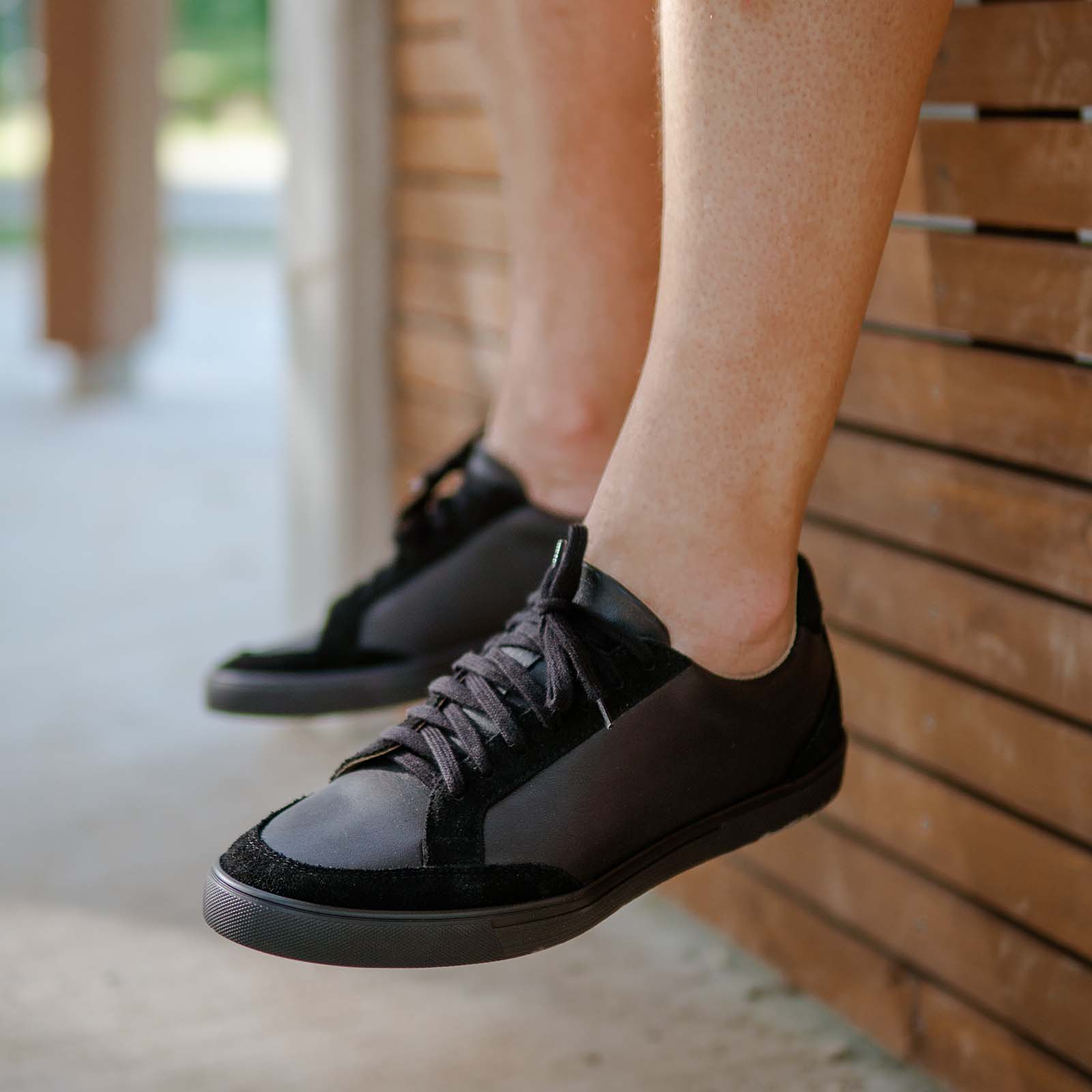 Viky Black/Suede